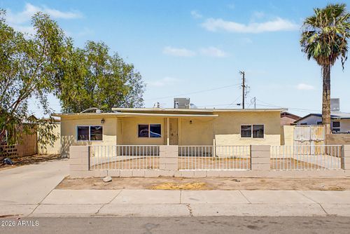 3130 W Almeria Rd, Phoenix, AZ, 85009-2437 | Card Image