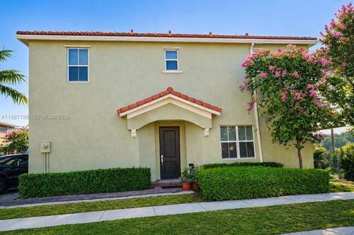 2370 Se 15th St, Homestead, FL, 33035 | Card Image