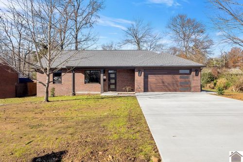 106 S Broach St, Murray, KY, 42071-2233 | Card Image