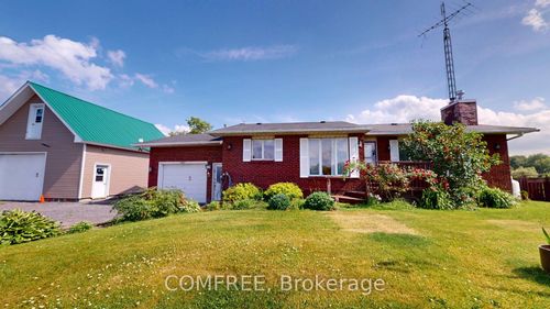 2196 Concession 3, Alfred, ON, K0B1A0 | Card Image