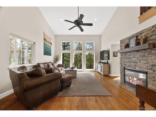 11512 Hannah Dr, Conifer, CO, 80433-7531 | Card Image