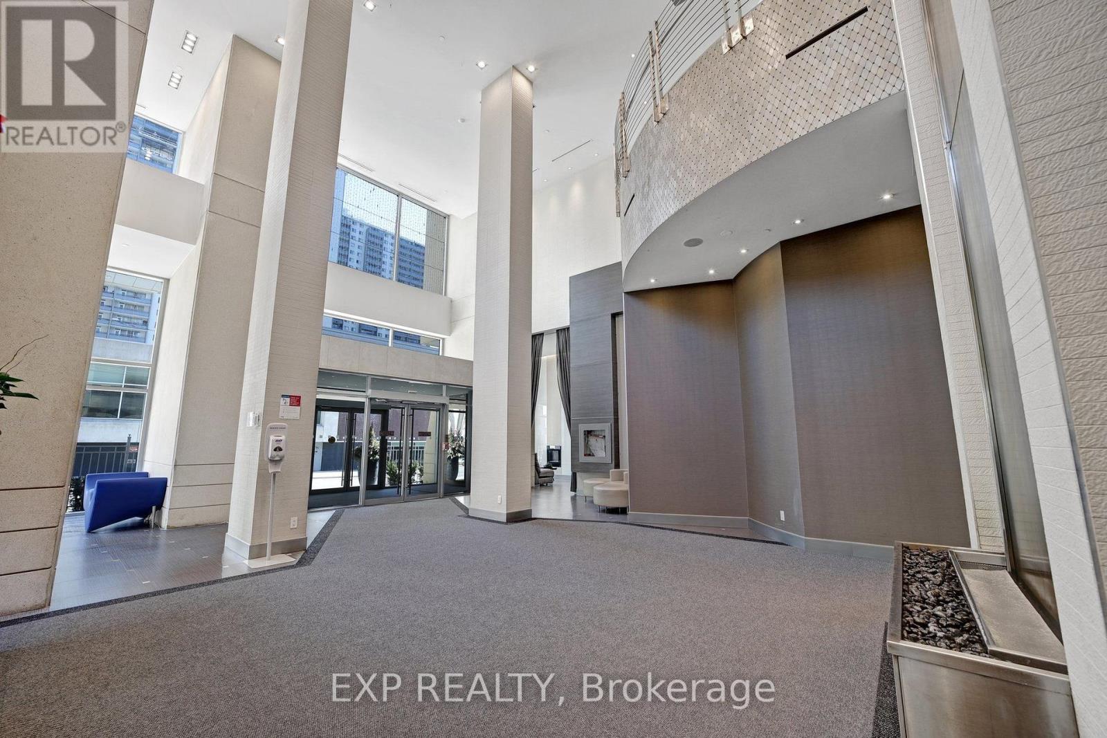 Residential Lease in Toronto (North St. James Town) 3