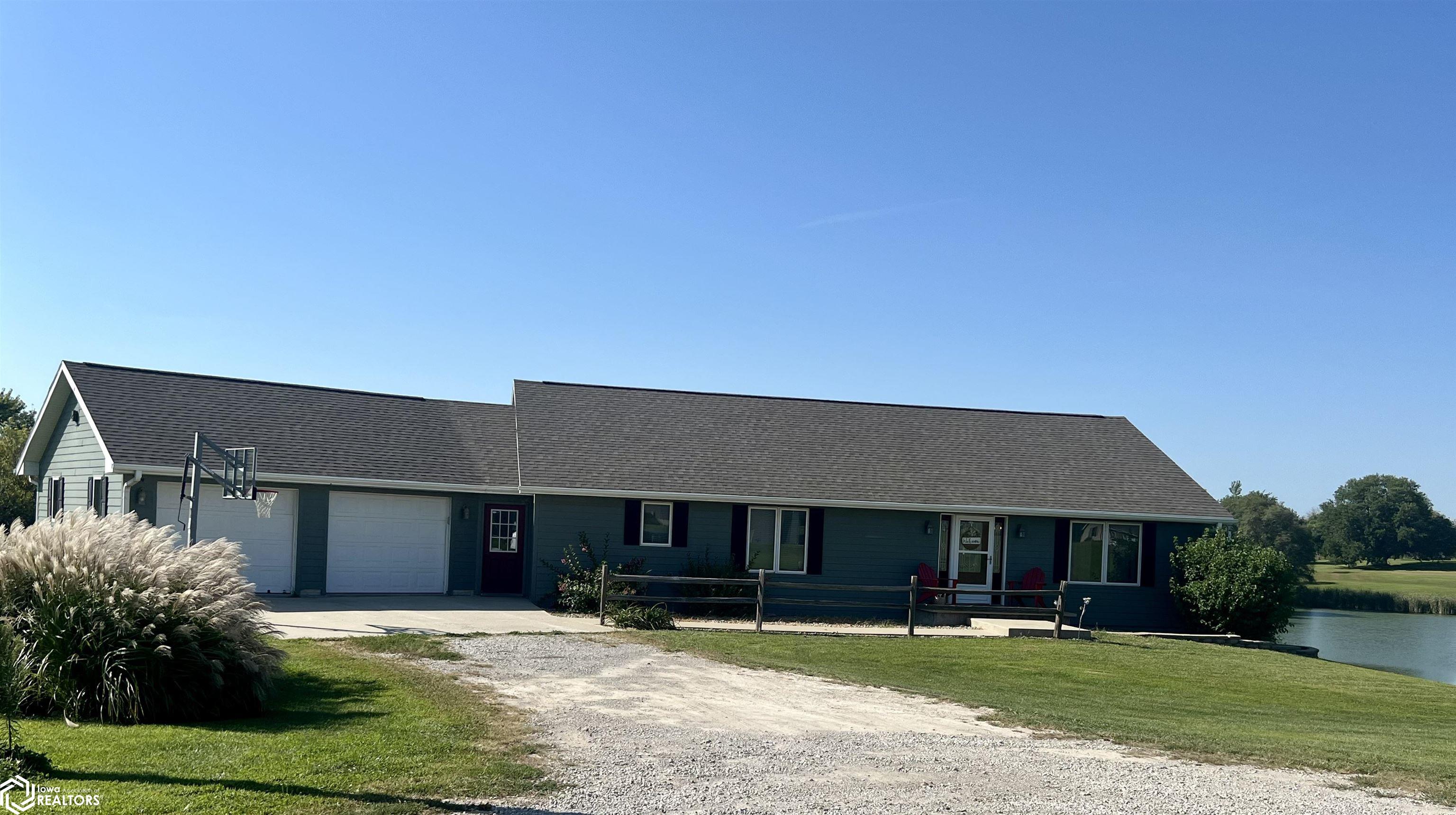 Chickasaw Rd, Clarinda, IA 51632
