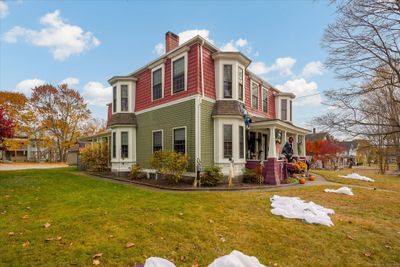 114 Grove Street, Home with 6 bedrooms, 4 bathrooms and null parking in Putnam CT | Image 3