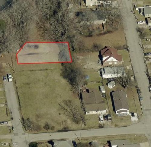712 Ellington Ave, Hampton, VA, 23661-1728 | Card Image