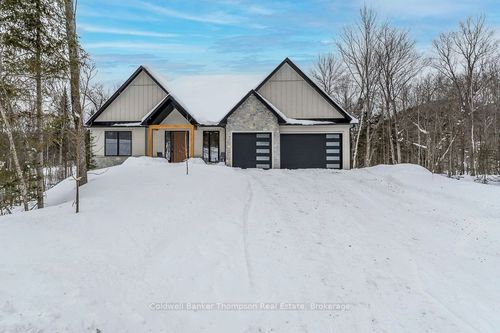 11 Glen Eagle Crt, Huntsville, ON, P1H1B1 | Card Image