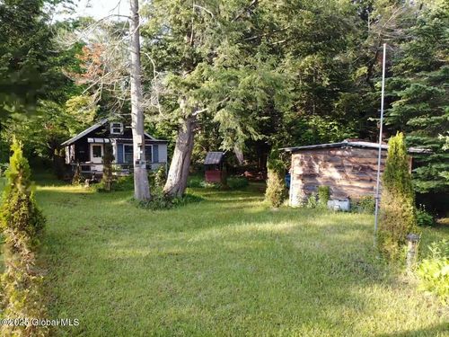 121 Fisher Rd, Caroga Lake, NY, 12032-7733 | Card Image