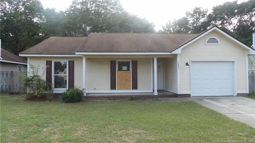 1661 Veanna Dr, Fayetteville, NC, 28301-2924 | Card Image