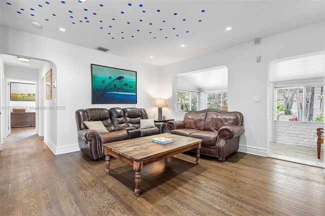1055 Ne 120 Th St, House other with 4 bedrooms, 2 bathrooms and null parking in Biscayne Park FL | Image 12
