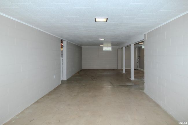 501 W High St, House other with 3 bedrooms, 2 bathrooms and null parking in Roanoke IL | Image 50