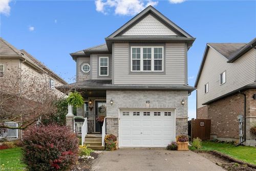 45 Stuckey Ave, Baden, ON, N3A4R6 | Card Image