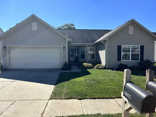 10077 Sundown Ln, Avon, IN, 46123-9856 | Card Image