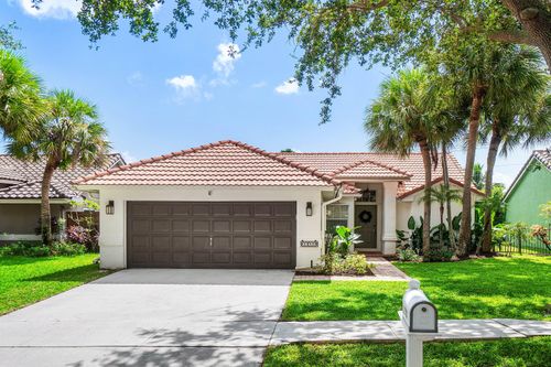 1215 E Lancewood Place, Delray Beach, FL, 33445 | Card Image