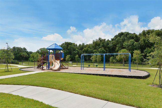 12358 Lavender Loop, House other with 4 bedrooms, 3 bathrooms and null parking in BRADENTON FL | Image 34
