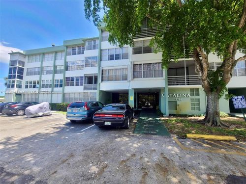 apt-102-2731 Taft St, Hollywood, FL, 33020-2960 | Card Image