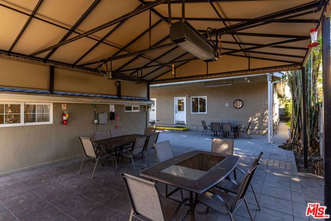 6957 Enfield Ave, House other with 6 bedrooms, 4 bathrooms and 4 parking in Reseda CA | Image 18