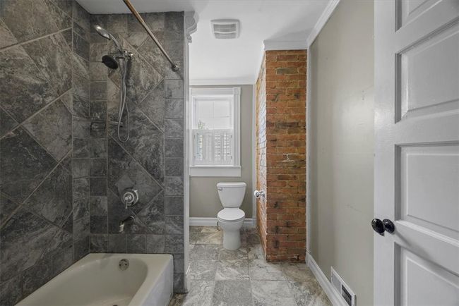 123 4 Th St, House other with 4 bedrooms, 2 bathrooms and 1 parking in Aspinwall PA | Image 23