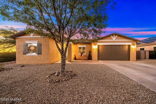 643 W Charles L Mckay St, Vail, AZ, 85641-2850 | Card Image
