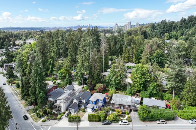 731 Grantham Place, House other with 5 bedrooms, 3 bathrooms and 2 parking in North Vancouver BC | Image 39