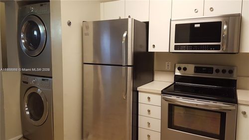 apt-202-2457 Nw 56th Ave, Lauderhill, FL, 33313-3068 | Card Image