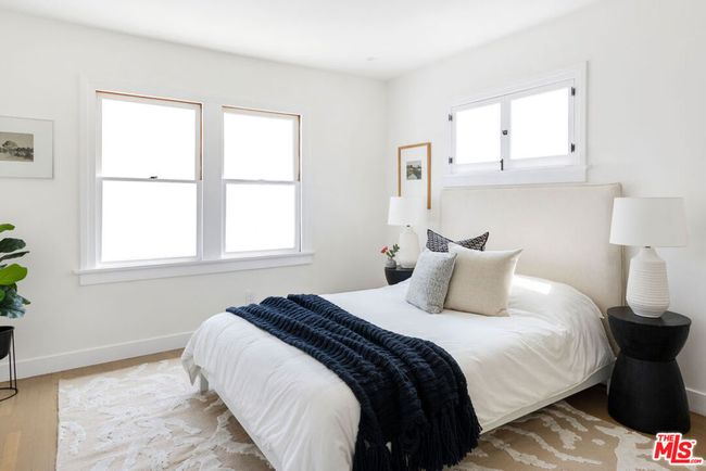 619 N Sycamore Ave, Home with 2 bedrooms, 2 bathrooms and 1 parking in Los Angeles CA | Image 15