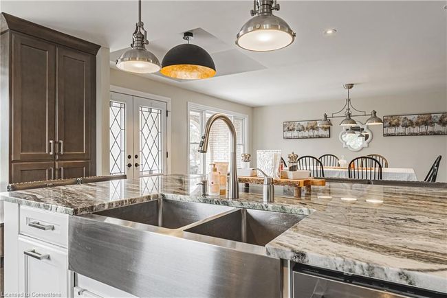 95 Ellington Ave, House other with 5 bedrooms, 3 bathrooms and 5 parking in Stoney Creek ON | Image 15
