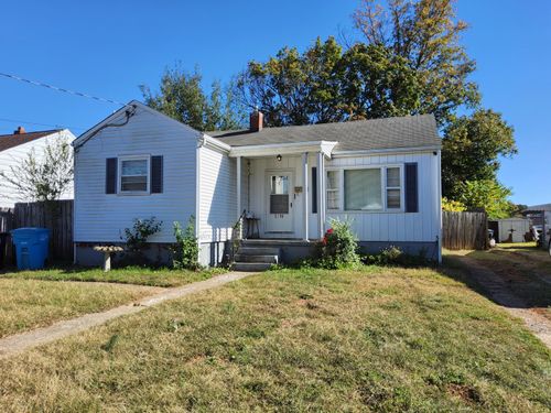 3219 Yardley Dr Nw, Roanoke, VA, 24012-2311 | Card Image