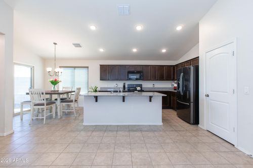 738 W Jardin Dr, Casa Grande, AZ, 85122-6162 | Card Image