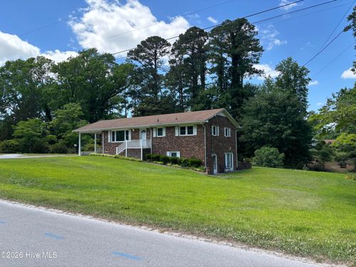 312 Neuse Cliffs Road, New Bern, NC, 28560 | Card Image