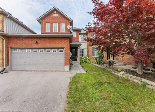 87 Thoroughbred Blvd, Ancaster, ON, L9K1N3 | Card Image