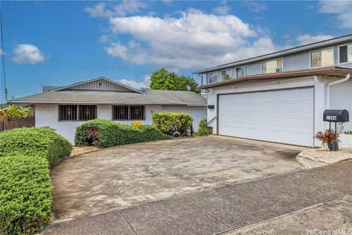 1546 Haloa Drive, Honolulu, HI, 96818 | Card Image