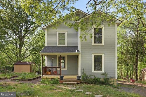 271 Paw Paw Dr, FRONT ROYAL, VA, 22630-9315 | Card Image