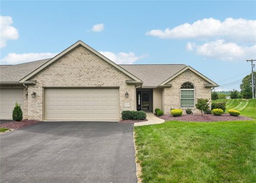 2400 Woodland Hills Dr, New Castle, PA, 16101-5558 | Card Image