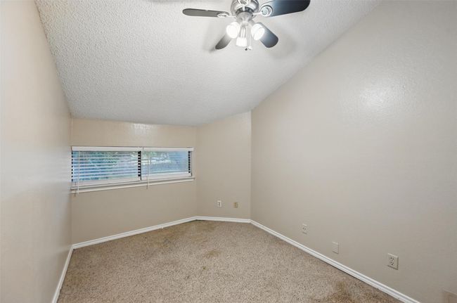 APT-180 - 543 Ranch Trl, Condo with 3 bedrooms, 2 bathrooms and null parking in Irving TX | Image 12