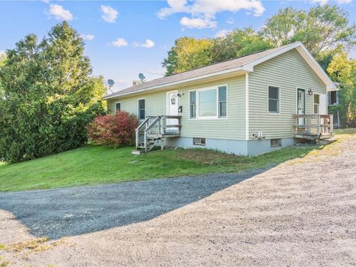 7 West St, Vergennes, VT, 05491-1040 | Card Image