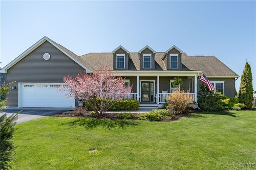 210 Funnycide Dr, Sackets Harbor, NY, 13685-7702 | Card Image