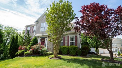 16 Biesiada Ct, Parlin, NJ, 08859-3155 | Card Image