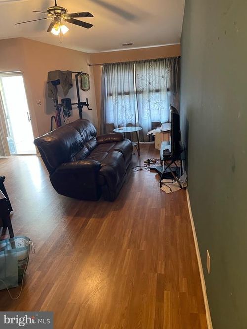 336 Walden Cir, Trenton, NJ, 08691-3449 | Card Image