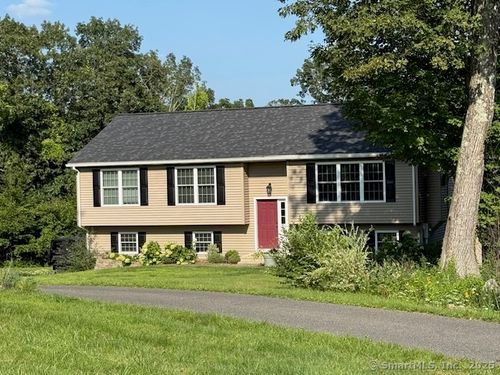 10 Hawthorne Ln, New Milford, CT, 06776-2272 | Card Image