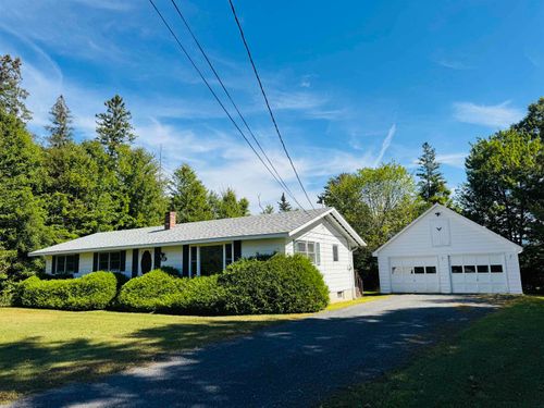 225 Lyndon Heights Dr, Lyndonville, VT, 05851-8881 | Card Image