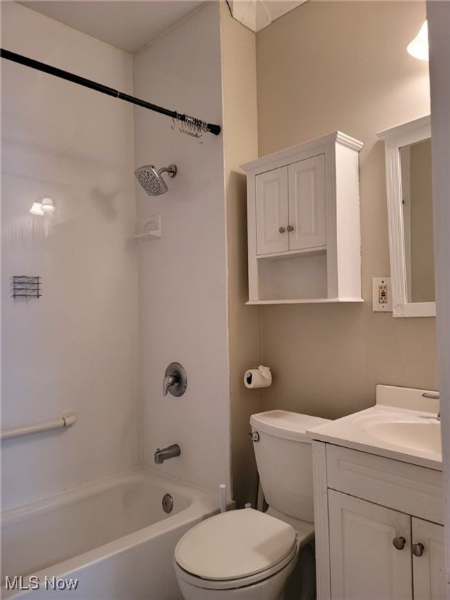 2ND - 14232 Athens Ave, Home with 2 bedrooms, 1 bathrooms and null parking in Lakewood OH | Image 13