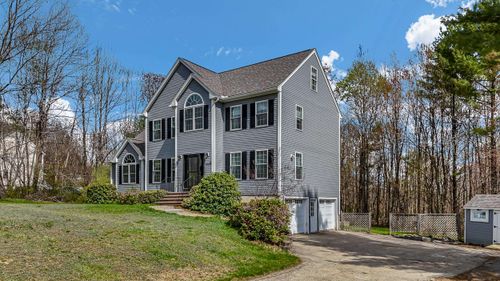 19 Davlynn Dr, Northwood, NH, 03261-4336 | Card Image