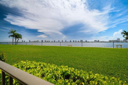 apt-108-801 Lake Shore Dr, Lake Park, FL, 33403-2921 | Card Image