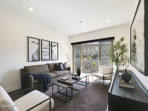 104-5016 Bakman Ave, North Hollywood, CA, 91601 | Card Image