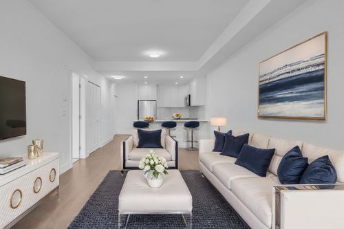 207-9983 Barnston Dr E, Surrey, BC, V4N6T3 | Card Image