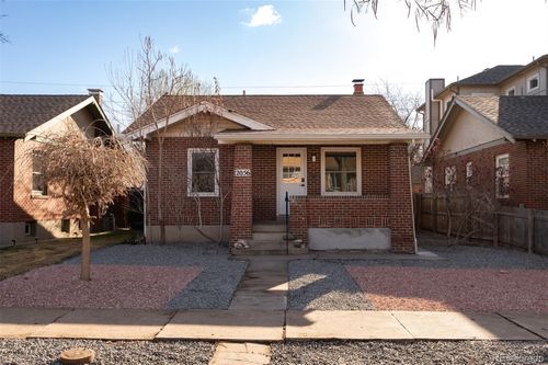2056 S Lincoln St, Denver, CO, 80210-4012 | Card Image