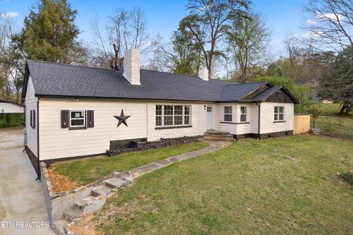 4207 Holston Hills Rd, Knoxville, TN, 37914-4958 | Card Image