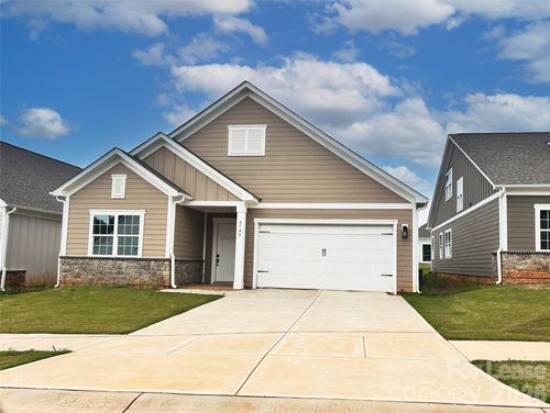 4745 Anise Cir, Sherrills Ford, NC, 28673-9513 | Card Image