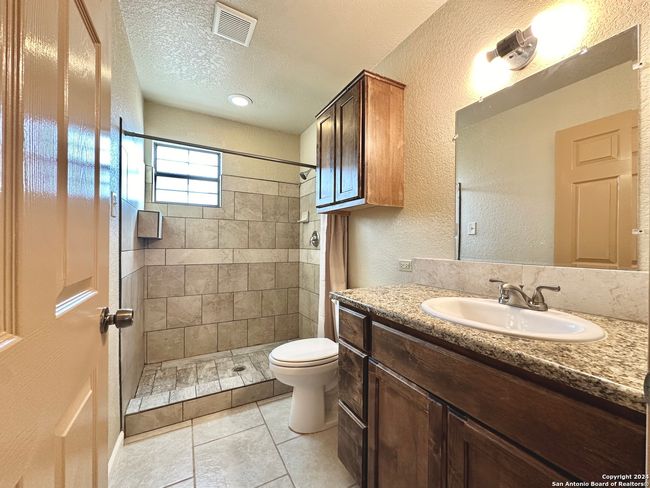 UNIT-2 - 13322 Vivian Ln, Home with 2 bedrooms, 1 bathrooms and null parking in Atascosa TX | Image 8