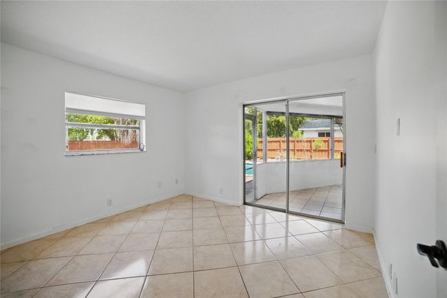 7965 Nw 9 Th St, House other with 3 bedrooms, 2 bathrooms and null parking in Margate FL | Image 18